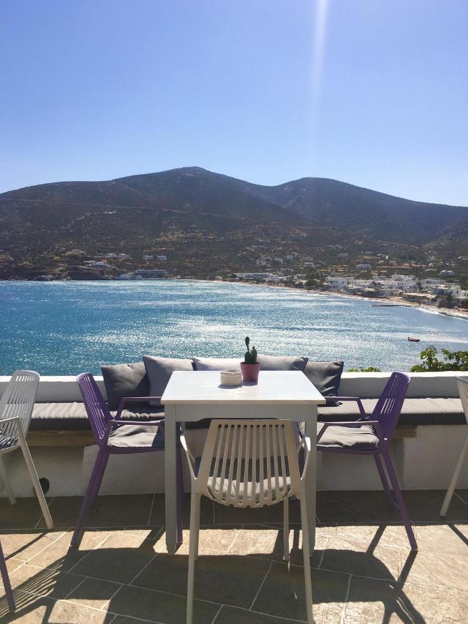 Niriedes Hotel Platis Gialos  Buitenkant foto