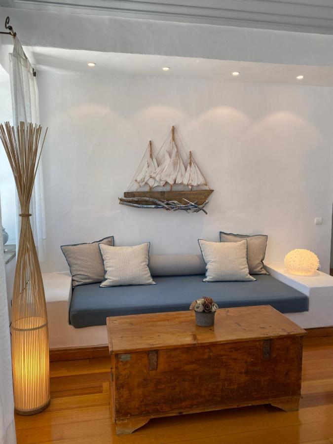 Niriedes Hotel Platis Gialos  Buitenkant foto