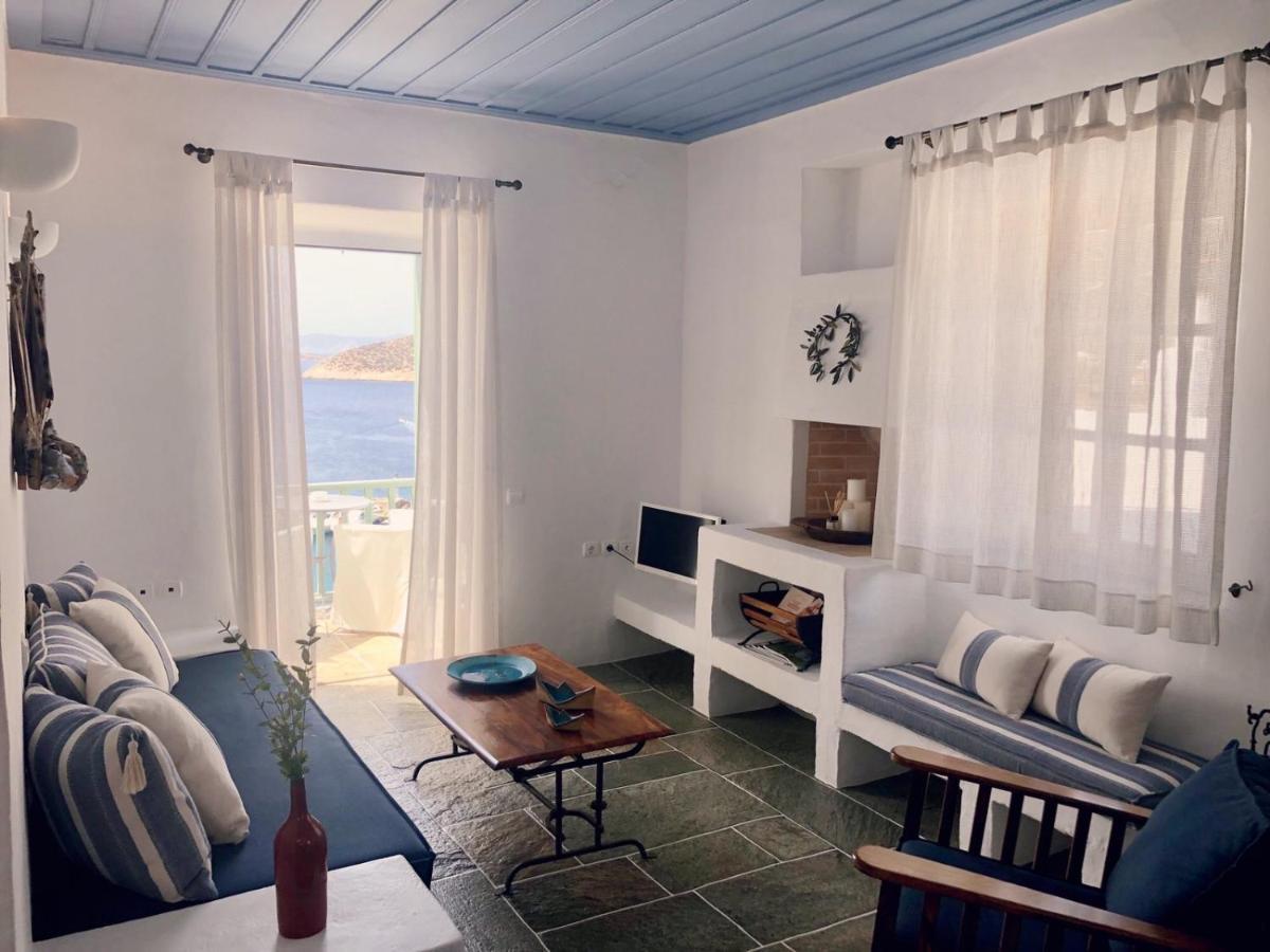 Niriedes Hotel Platis Gialos  Buitenkant foto